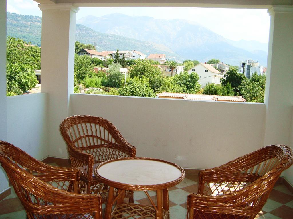 Apartments Rolovina Tivat Oda fotoğraf