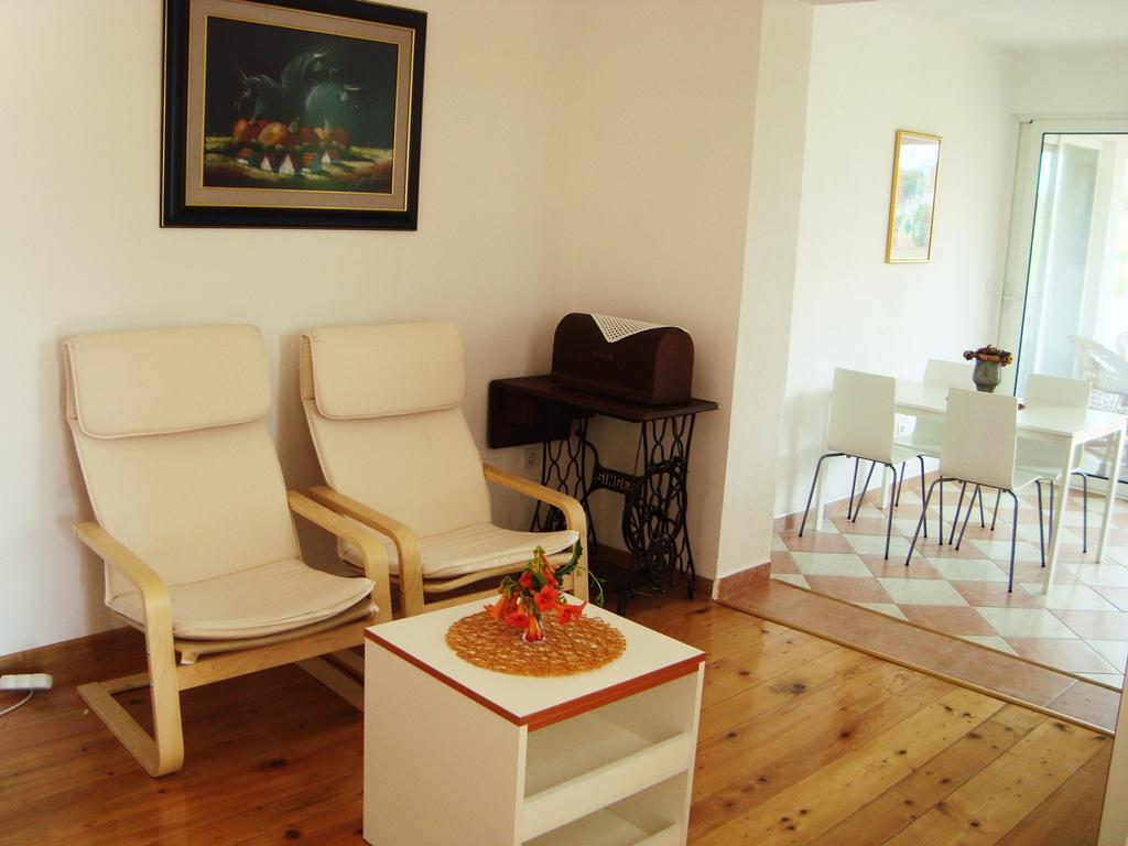 Apartments Rolovina Tivat Oda fotoğraf
