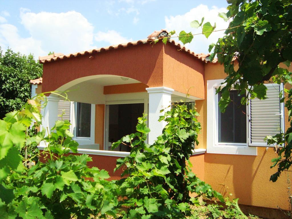 Apartments Rolovina Tivat Oda fotoğraf